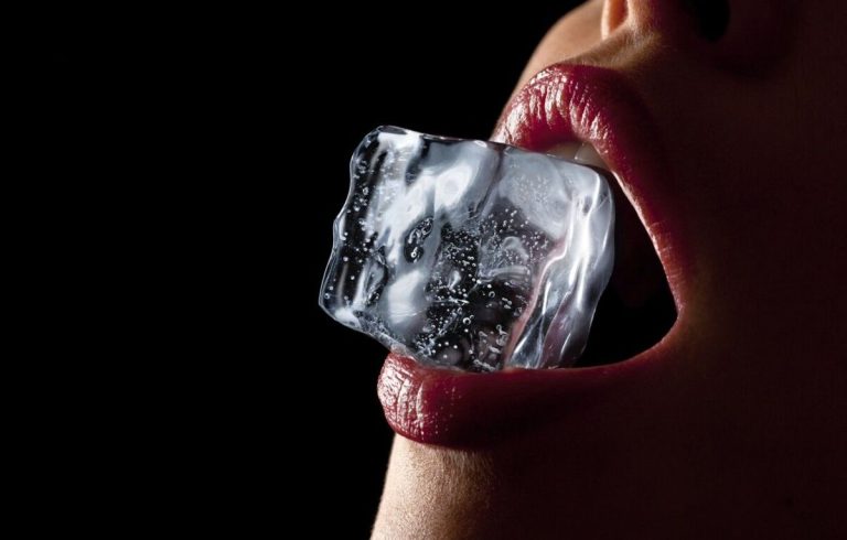 What Are The Benefits Of Ice For Lips?