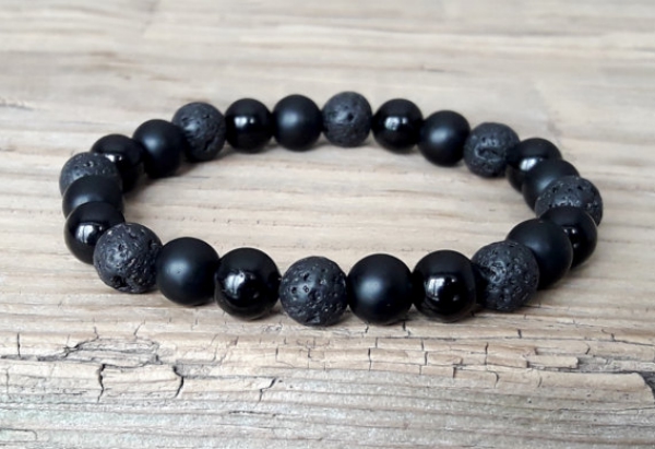 Benefits of Black Beads