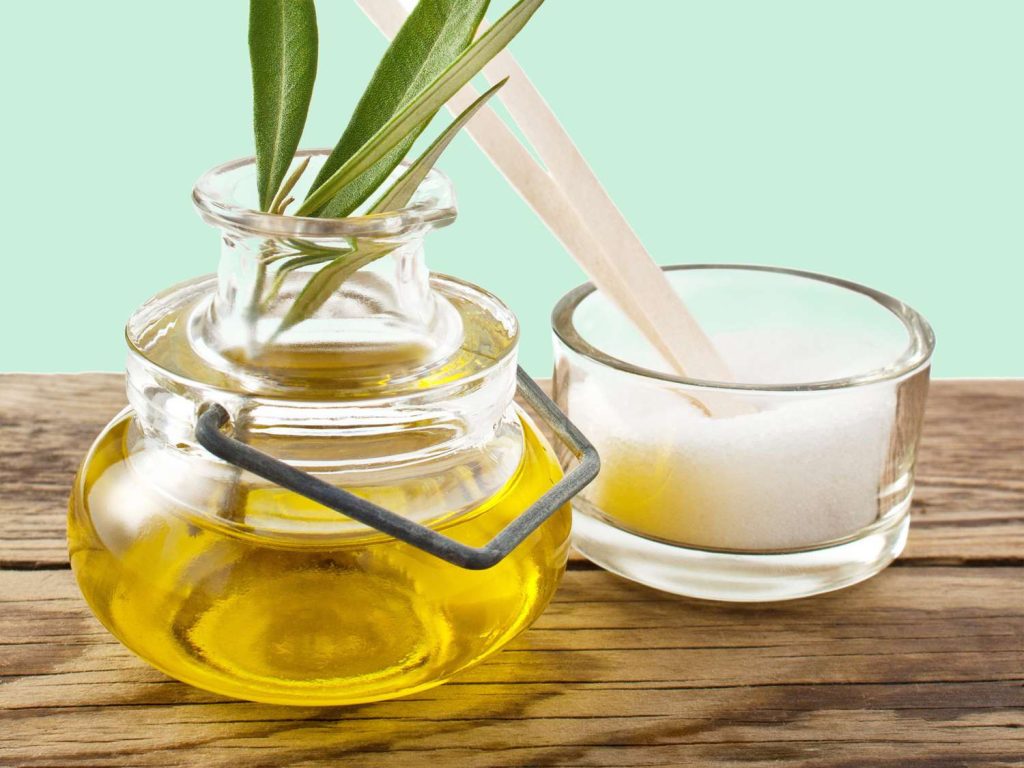 Olive oil and the pore clogging