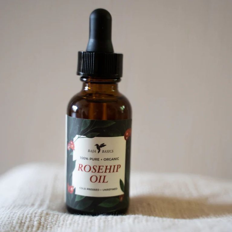 Is it Safe to Use Rosehip Oil With Retinol Skincare?