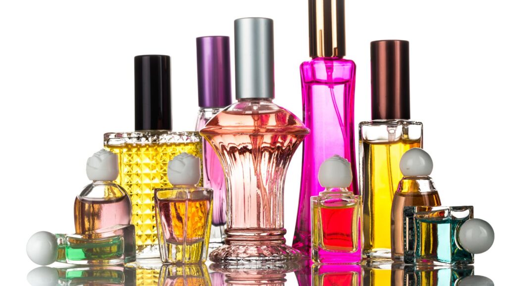 Body Mist 101: What Is Body Mist & How To Use Them? - IGXO Cosmetics